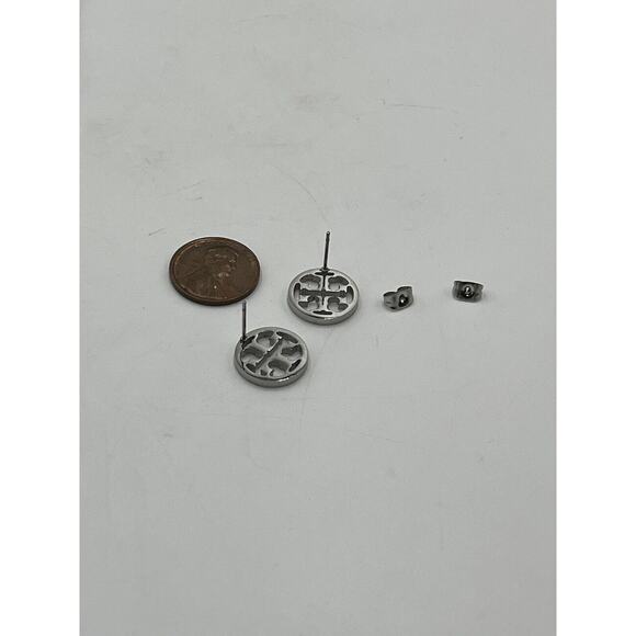TORY BURCH Designer Silver Miller Round Circle Cut Out "T" Logo Stud Earrings - Picture 5 of 12